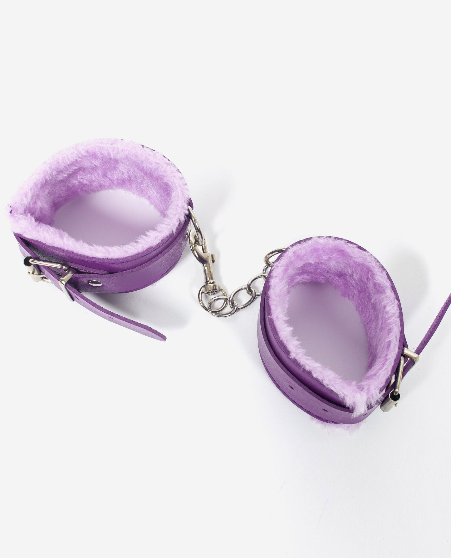 FURRY WRIST CUFF - FUTURE LOVERS