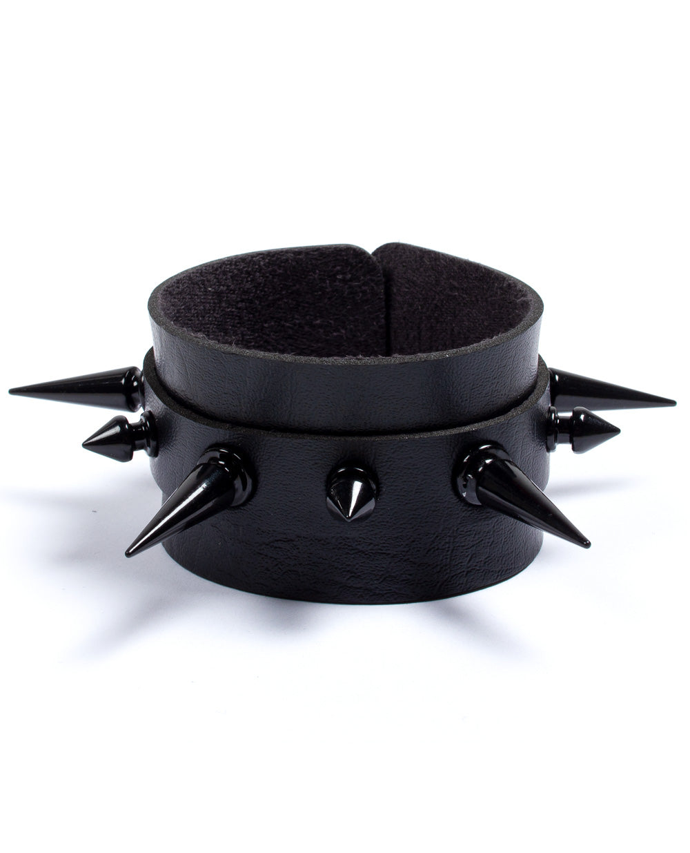 MIX SPIKED BRACELET.