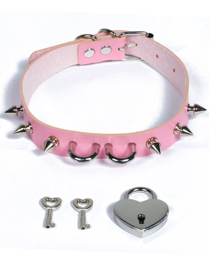 HEART SPIKED PADLOCK COLLAR.