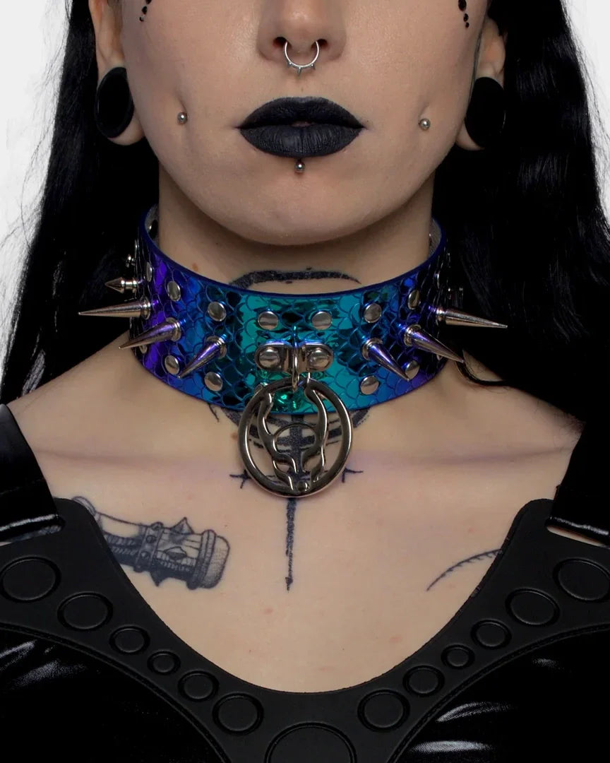 MULTI SPIKE LOGO COLLAR