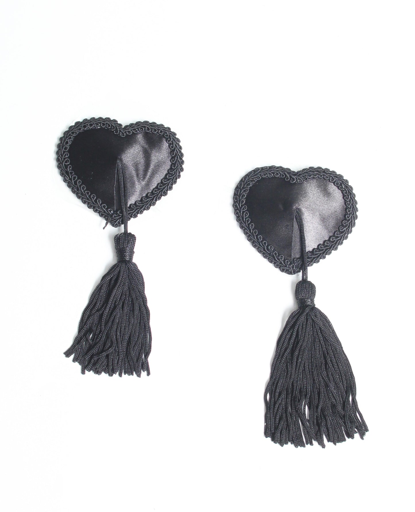 CD+ HEART TASSELS