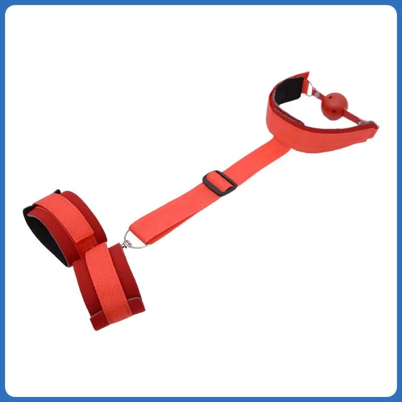 GAG TO WRIST RESTRAIN