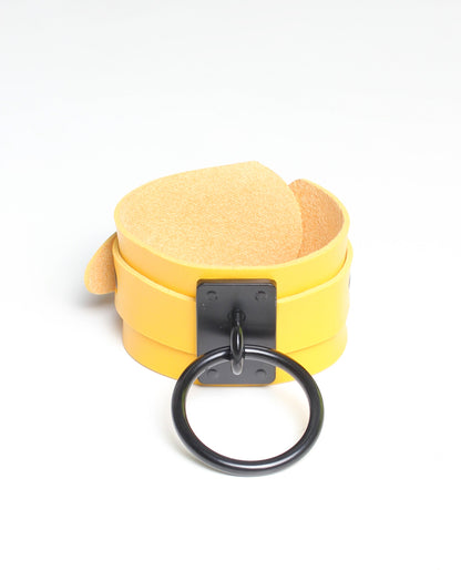 NEW RING BRACELET ELECTRIC BANANA YELLOW